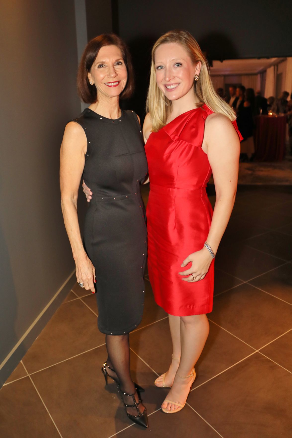 Barbara Archer, Kristin Archer